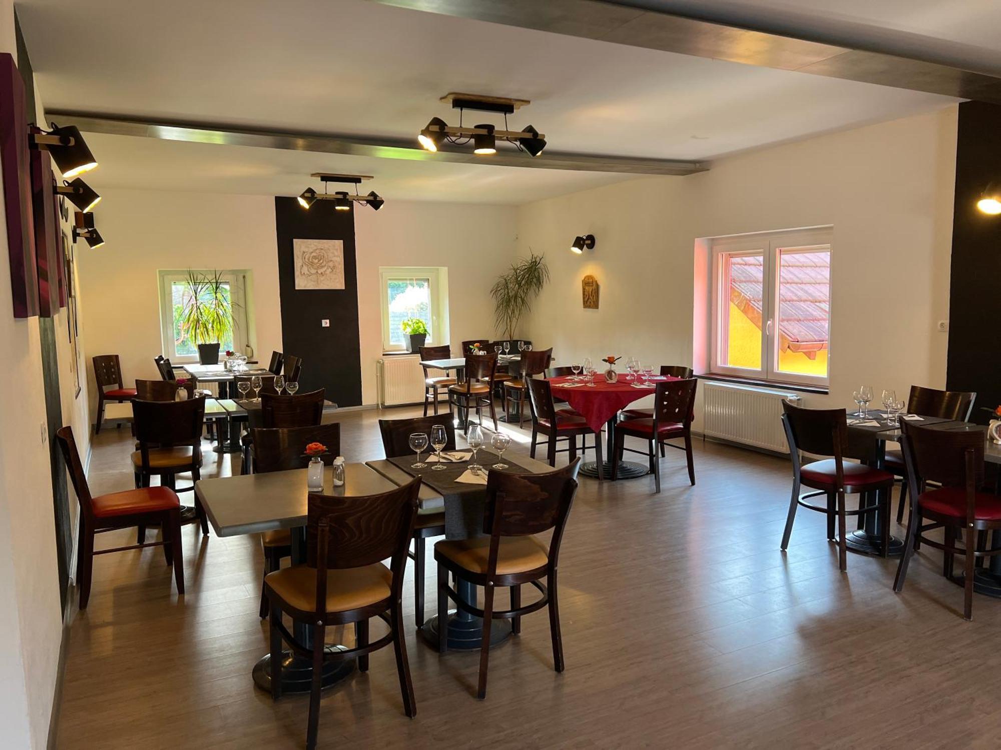 Auberge Restaurant La Roseraie Grandrupt Dış mekan fotoğraf